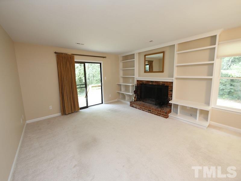 6400 Meadow View Drive Raleigh, NC 27609 - Photo 6 of 17 a view of a livingroom with furniture and a window