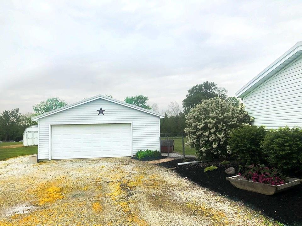 5090 King Road Richmond, IN 47374 - Photo 3 of 20 Gallery Image 3