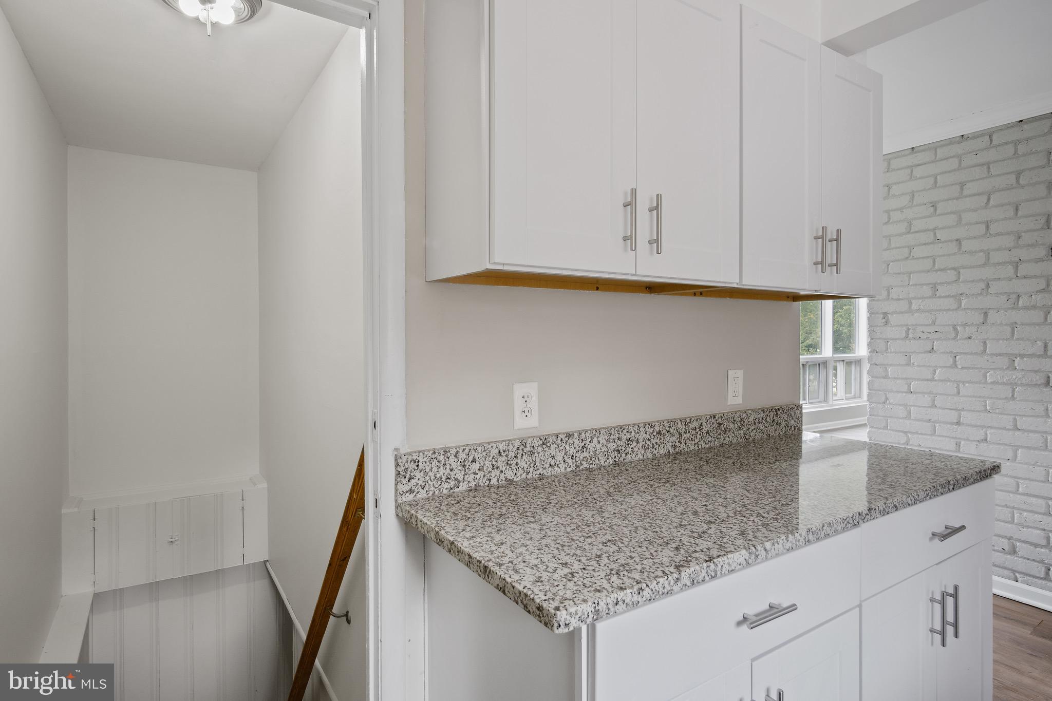10108 Cornwall Road Fairfax, VA 22030 - Photo 17 of 43