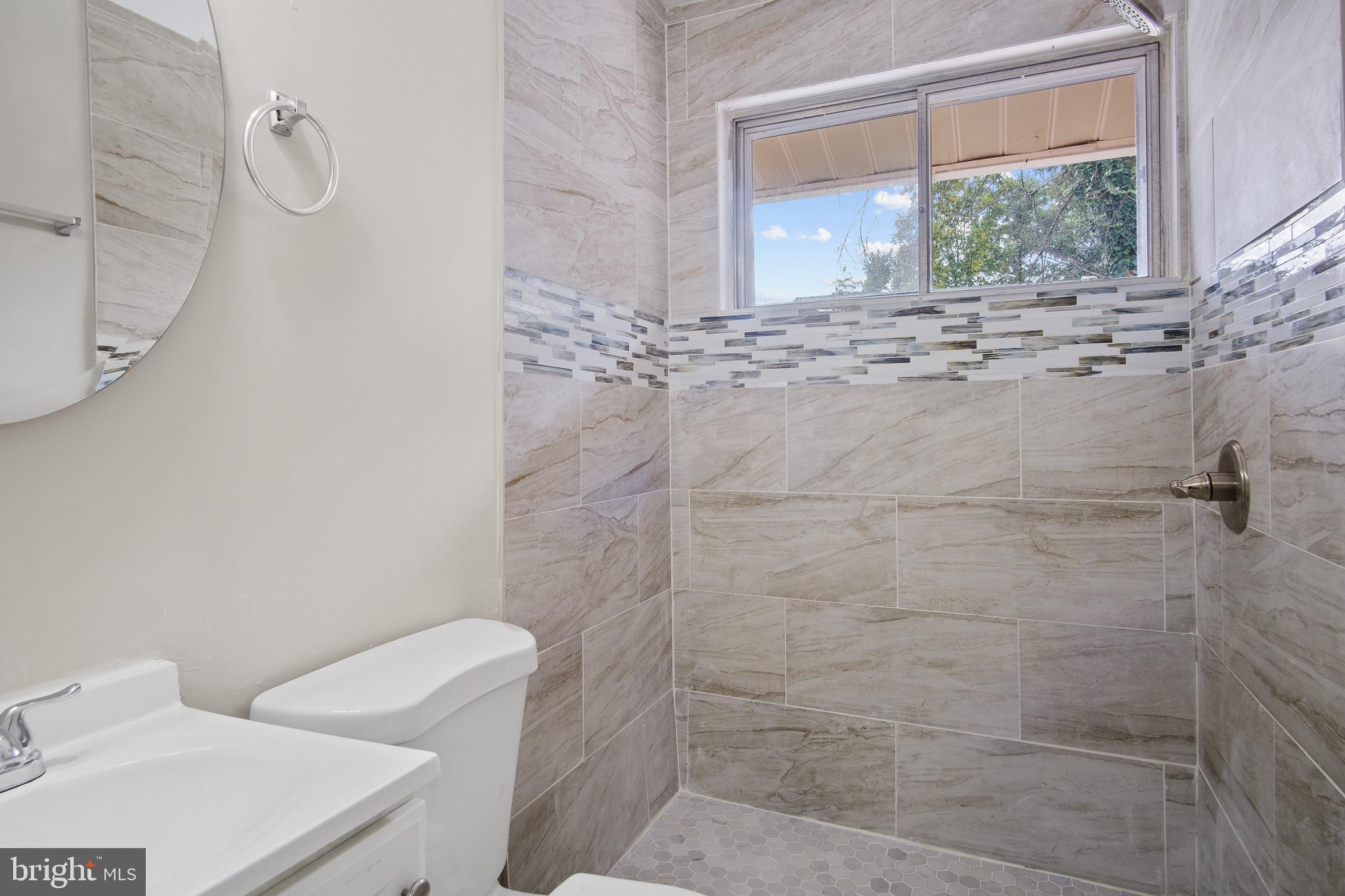 10108 Cornwall Road Fairfax, VA 22030 - Photo 20 of 43