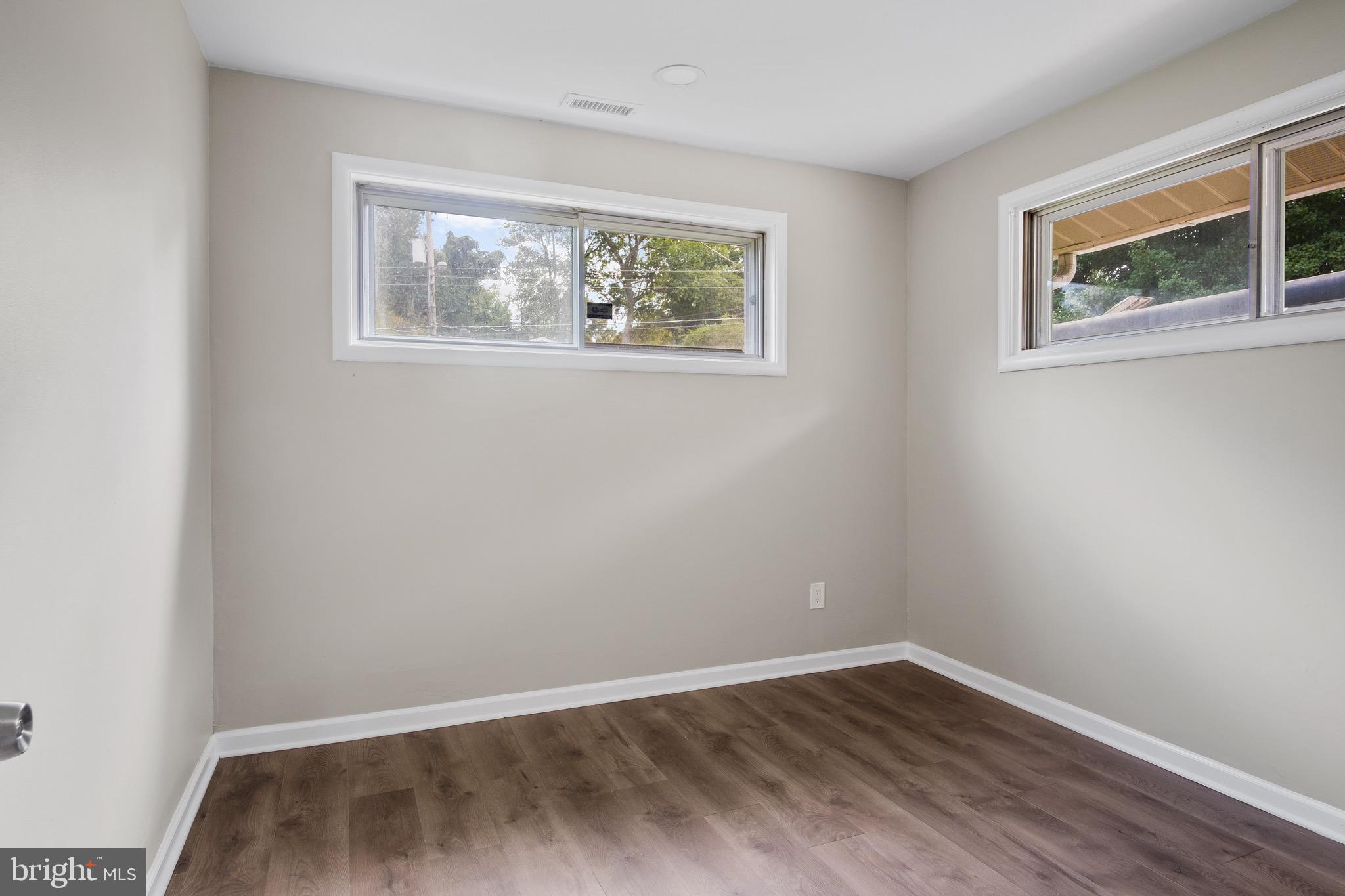 10108 Cornwall Road Fairfax, VA 22030 - Photo 24 of 43