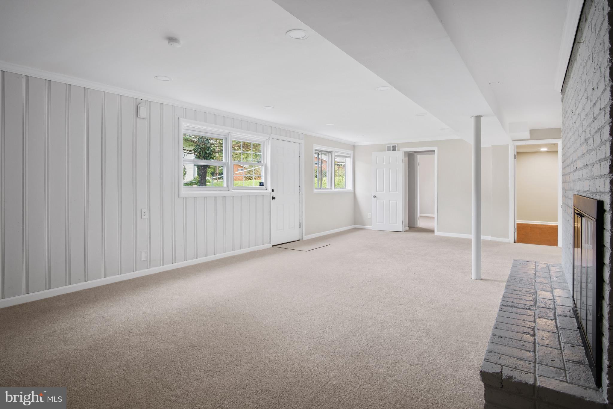 10108 Cornwall Road Fairfax, VA 22030 - Photo 28 of 43