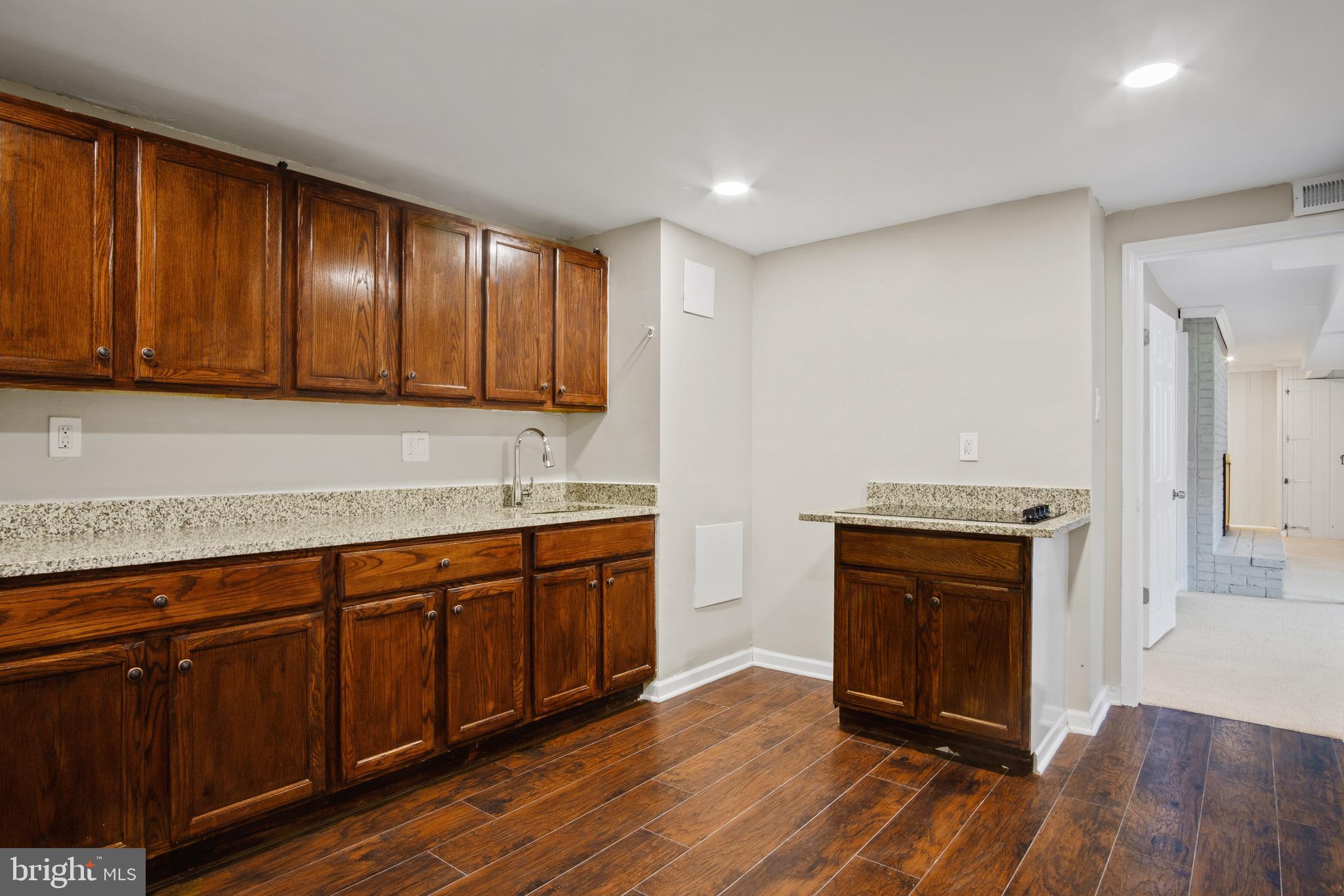 10108 Cornwall Road Fairfax, VA 22030 - Photo 32 of 43
