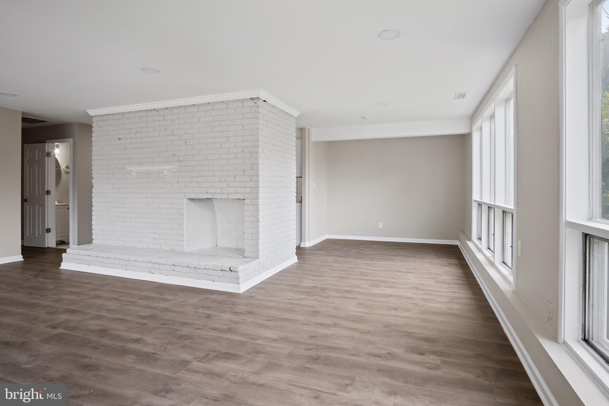 10108 Cornwall Road Fairfax, VA 22030 - Photo 9 of 43