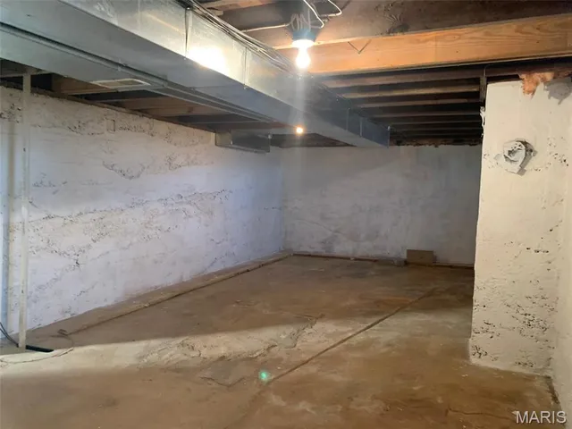 $460,000 | 3136 Mill Hill Road, St. Clair, MO 63077