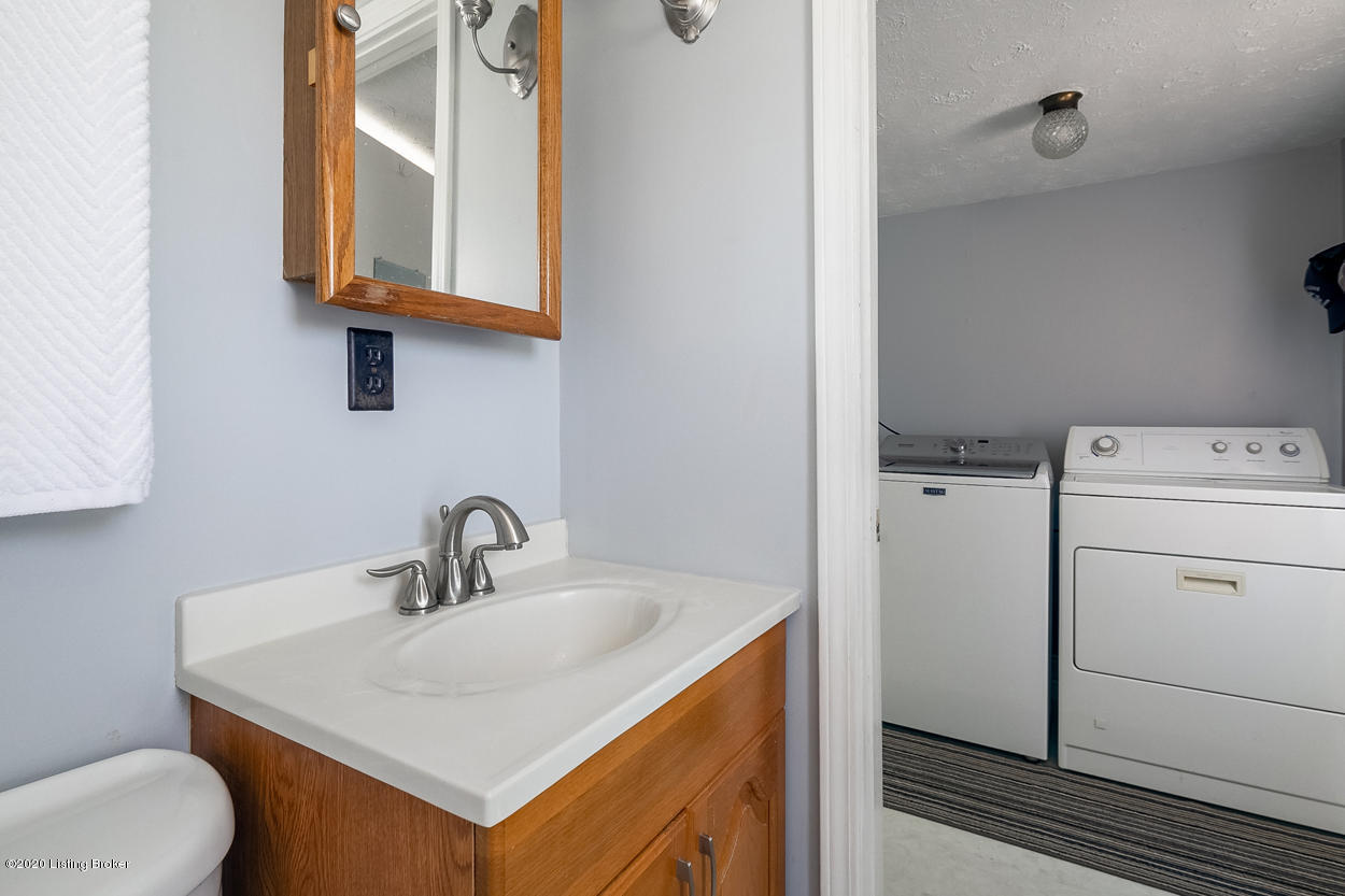 959 Houghlin Road Bloomfield, KY 40008 - Photo 18 of 24 24