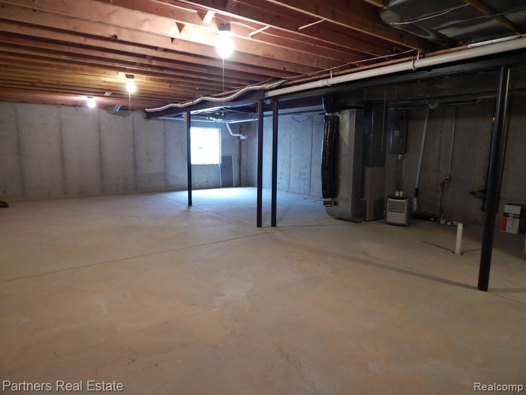 4605 Summer Ridge Drive, Unit 10 Howell, MI 48843 - Photo 21 of 23