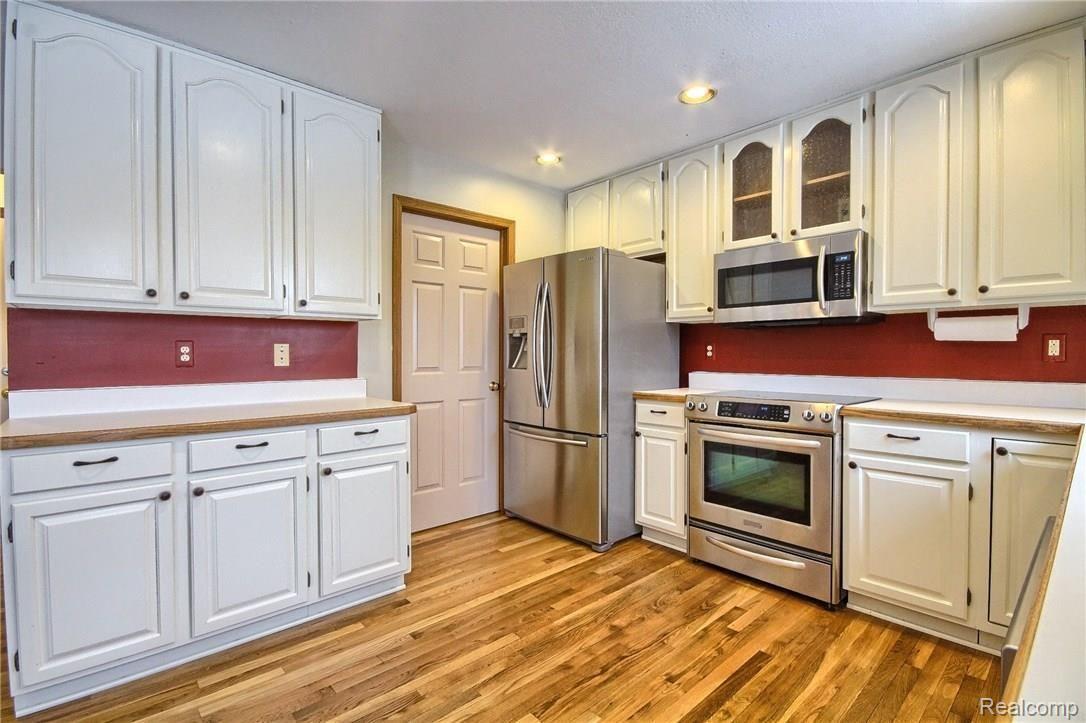 2863 Ready Road Carleton, MI 48117 - Photo 12 of 34 KITCHEN VIEW 3