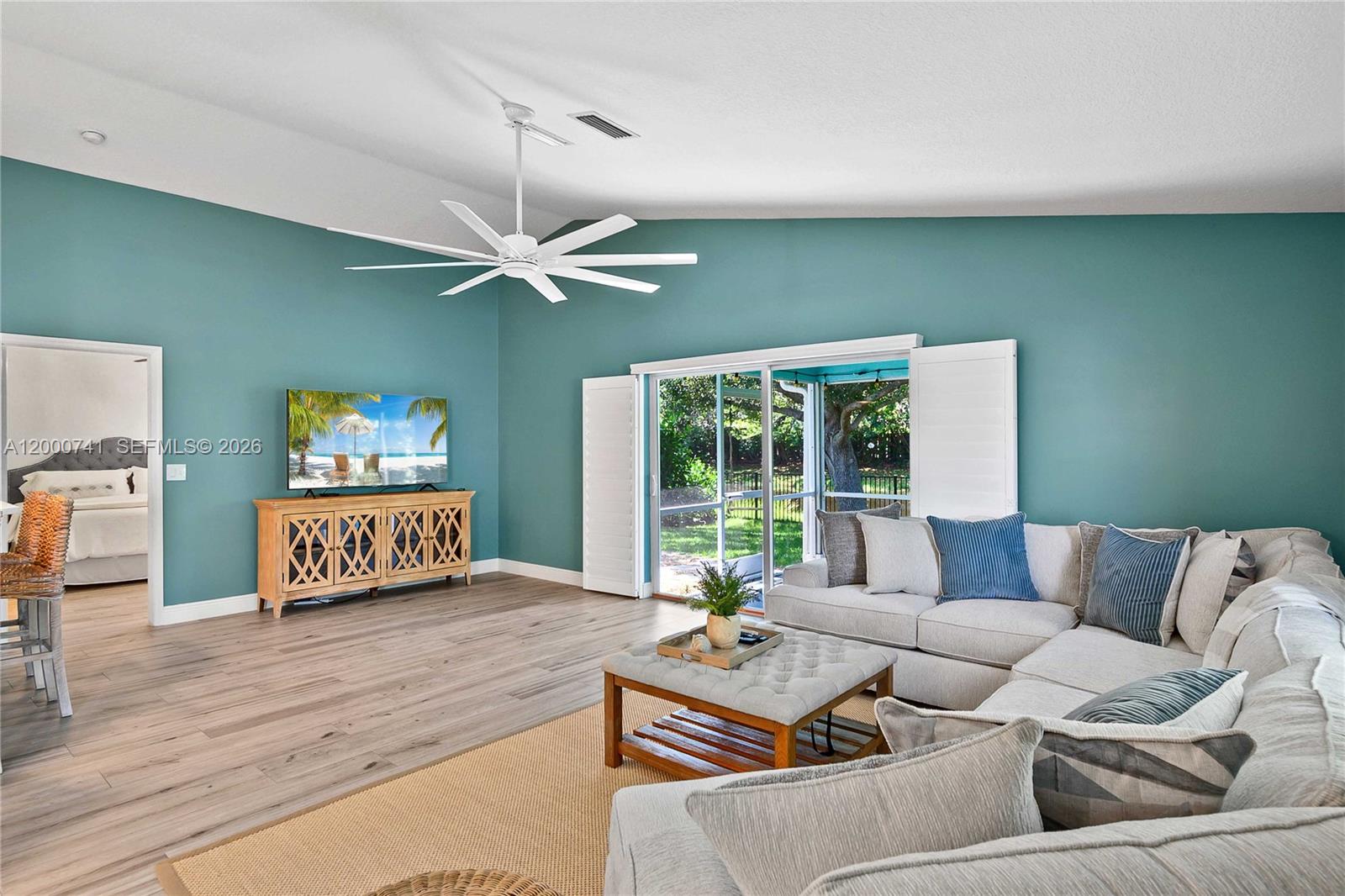 104 Old Jupiter Beach Road Jupiter, FL 33477 - Photo 10 of 25