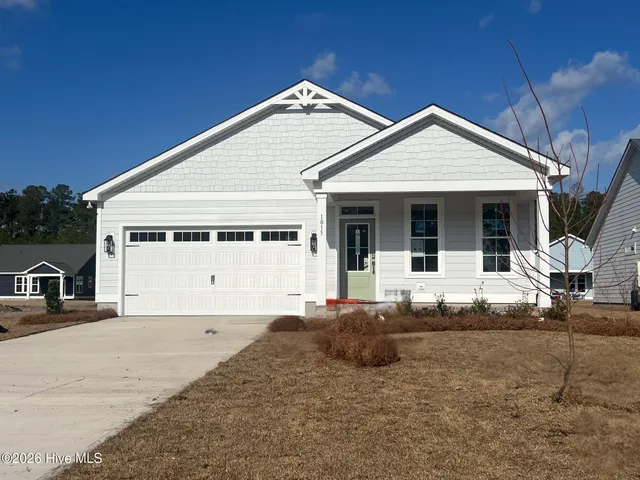$437,900 | 1015 Brighton Drive, New Bern, NC 28562