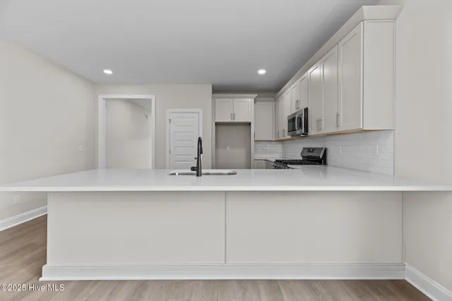 $437,900 | 1015 Brighton Drive, New Bern, NC 28562