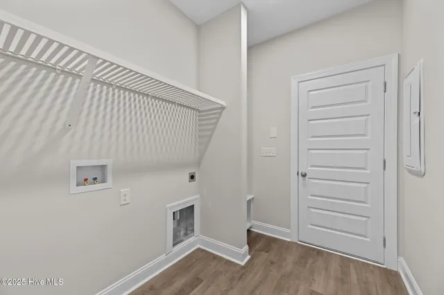 $437,900 | 1015 Brighton Drive, New Bern, NC 28562