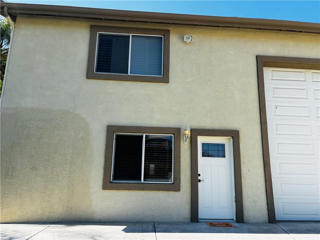 16877 Orangecrest Court, Unit B Riverside, CA 92504 - Photo 3 of 19