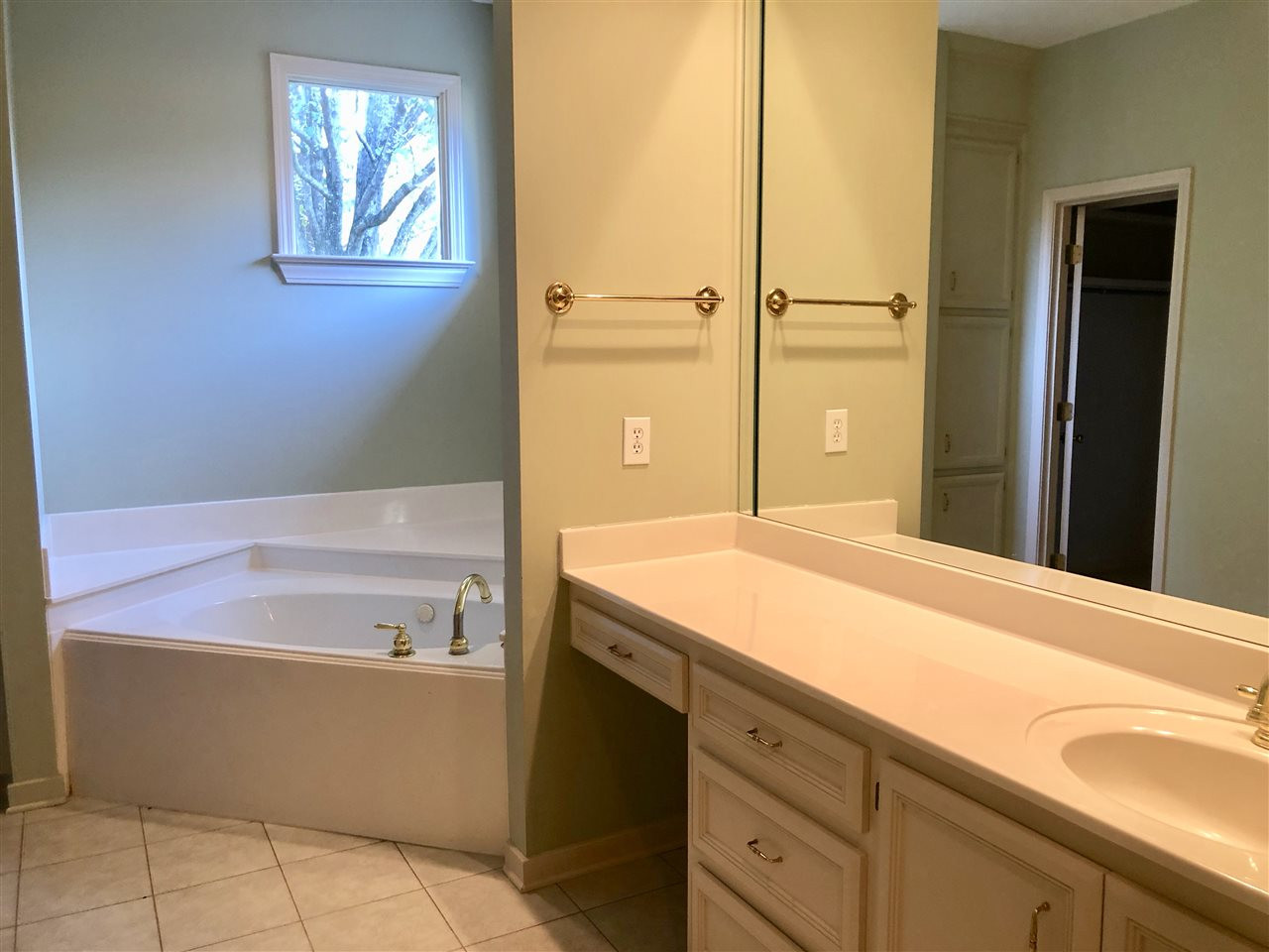 235 Highland Garrison Ridgeland, MS 39157 - Photo 13 of 17 Photo 13