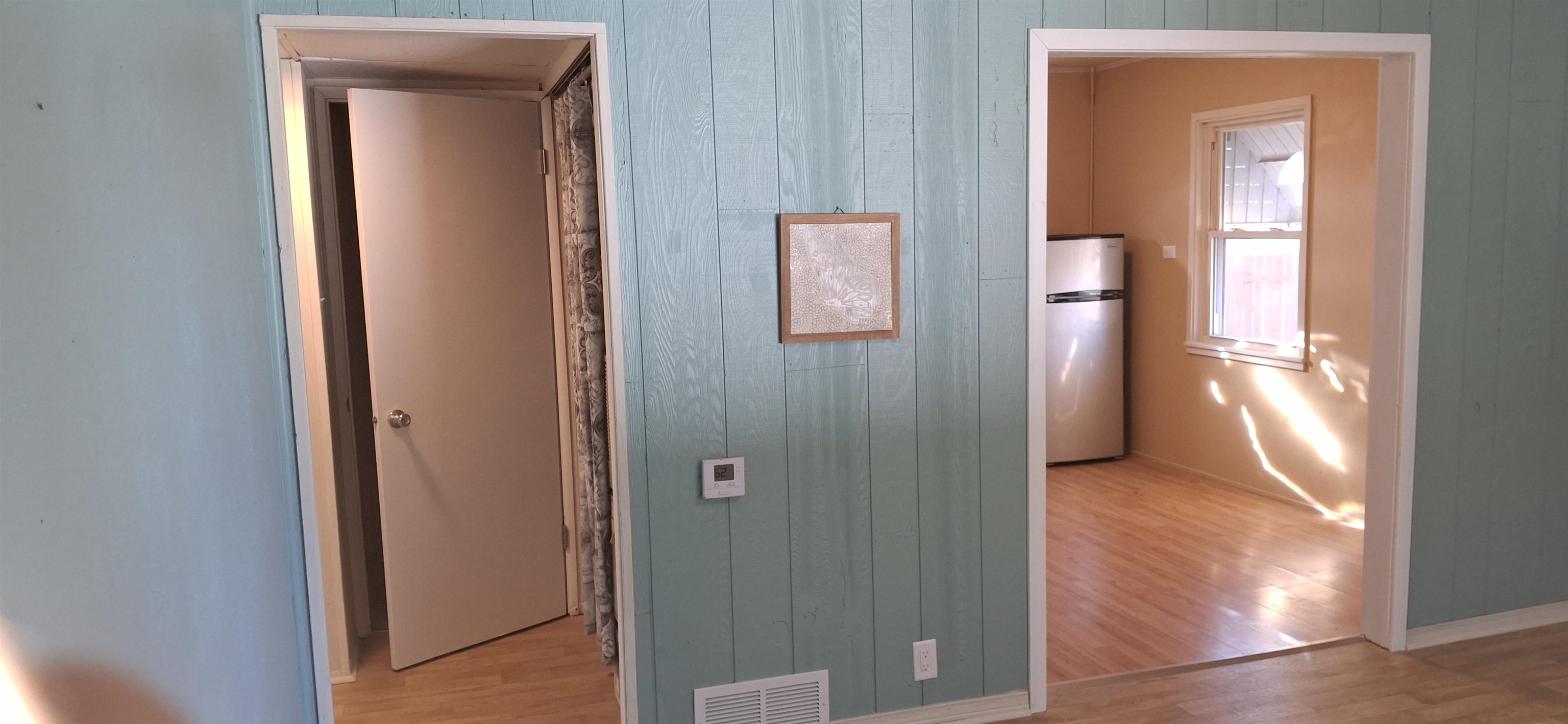 921 Raton Court Manitowoc, WI 54220 - Photo 12 of 30 Gallery Image 12