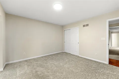 $325,000 | 3055 Devilla Trail, Unit 8B, St. Charles, MO 63301