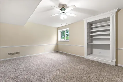 $325,000 | 3055 Devilla Trail, Unit 8B, St. Charles, MO 63301