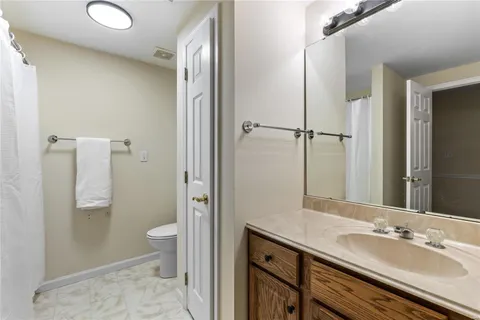 $325,000 | 3055 Devilla Trail, Unit 8B, St. Charles, MO 63301