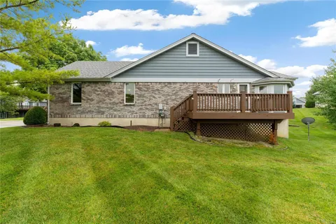 $325,000 | 3055 Devilla Trail, Unit 8B, St. Charles, MO 63301