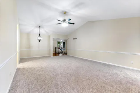 $325,000 | 3055 Devilla Trail, Unit 8B, St. Charles, MO 63301