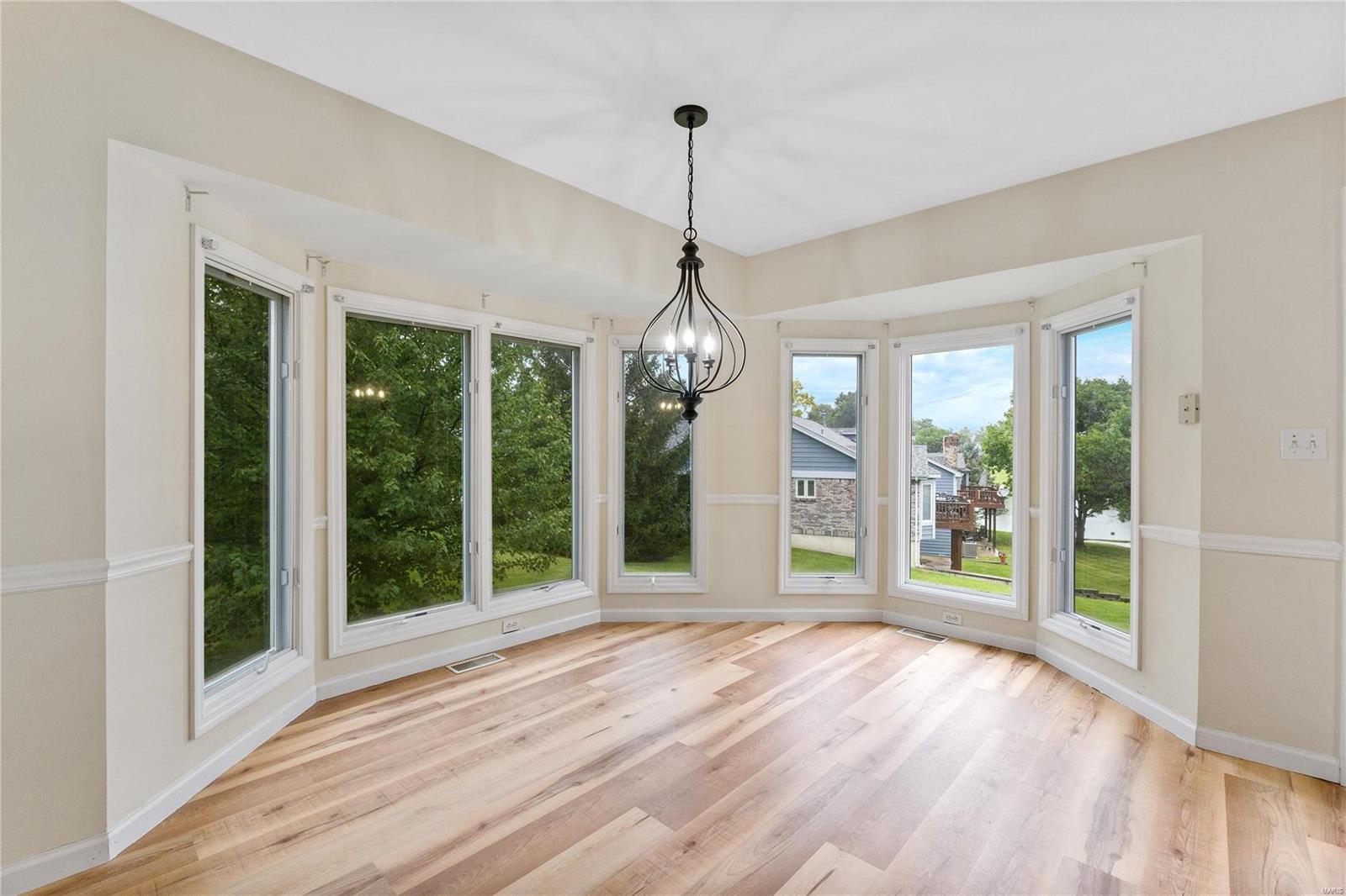 3055 Devilla Trail, Unit 8B St. Charles, MO 63301 - Photo 7 of 32