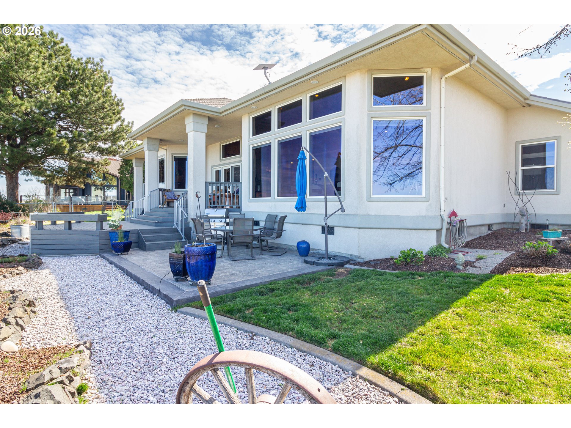 148 Rio Senda Street Umatilla, OR 97882 - Photo 4 of 42