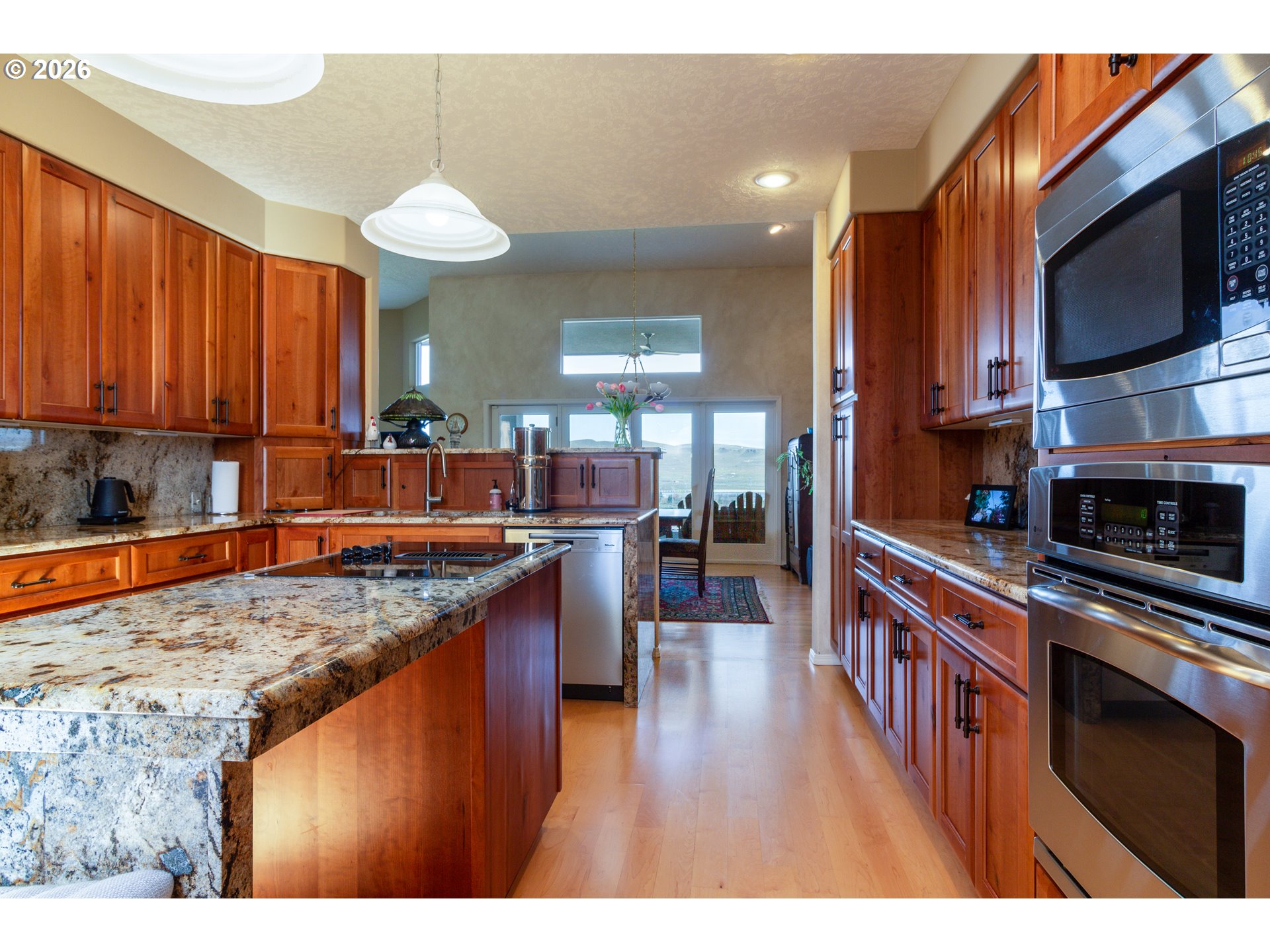 148 Rio Senda Street Umatilla, OR 97882 - Photo 9 of 42