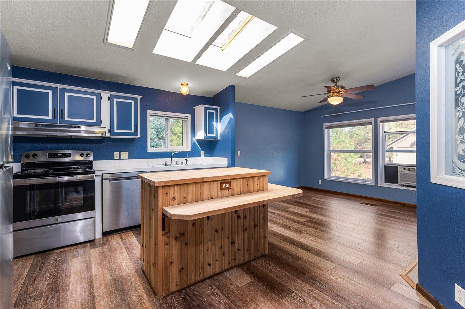 38221 North Sheets Road Elk, WA 99009 - Photo 14 of 50