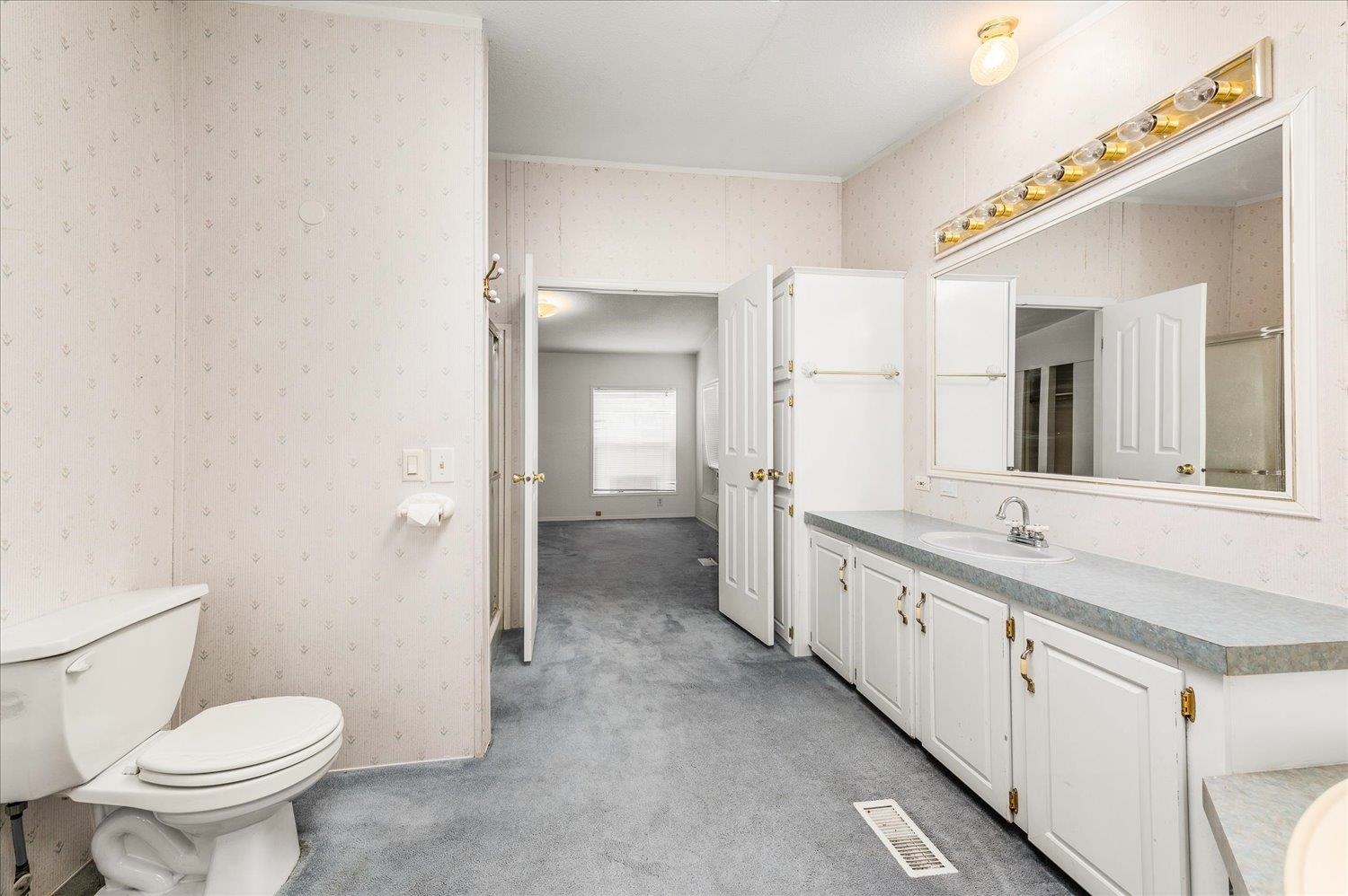 38221 North Sheets Road Elk, WA 99009 - Photo 22 of 50