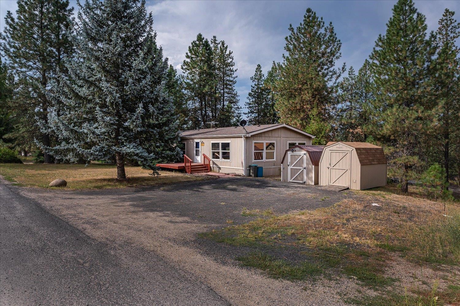 38221 North Sheets Road Elk, WA 99009 - Photo 4 of 50