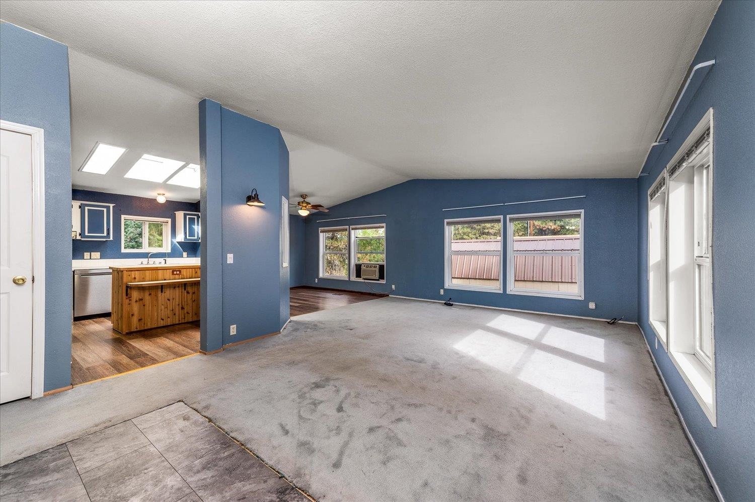 38221 North Sheets Road Elk, WA 99009 - Photo 8 of 50