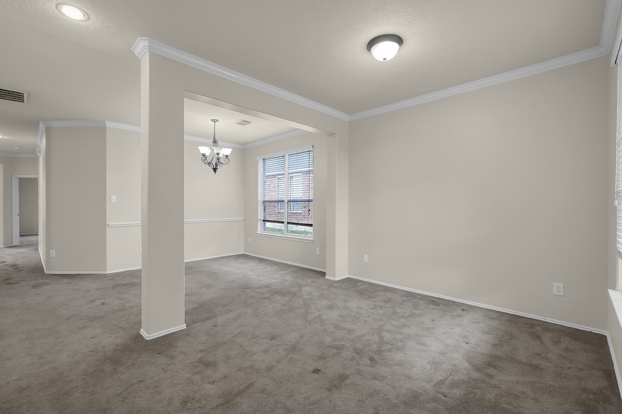 951 Crannog Way Conroe, TX 77301 - Photo 5 of 43