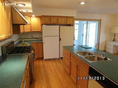 2399 Rhea Drive Flushing, MI 48433 - Photo 6 of 49 20376671-5.JPG