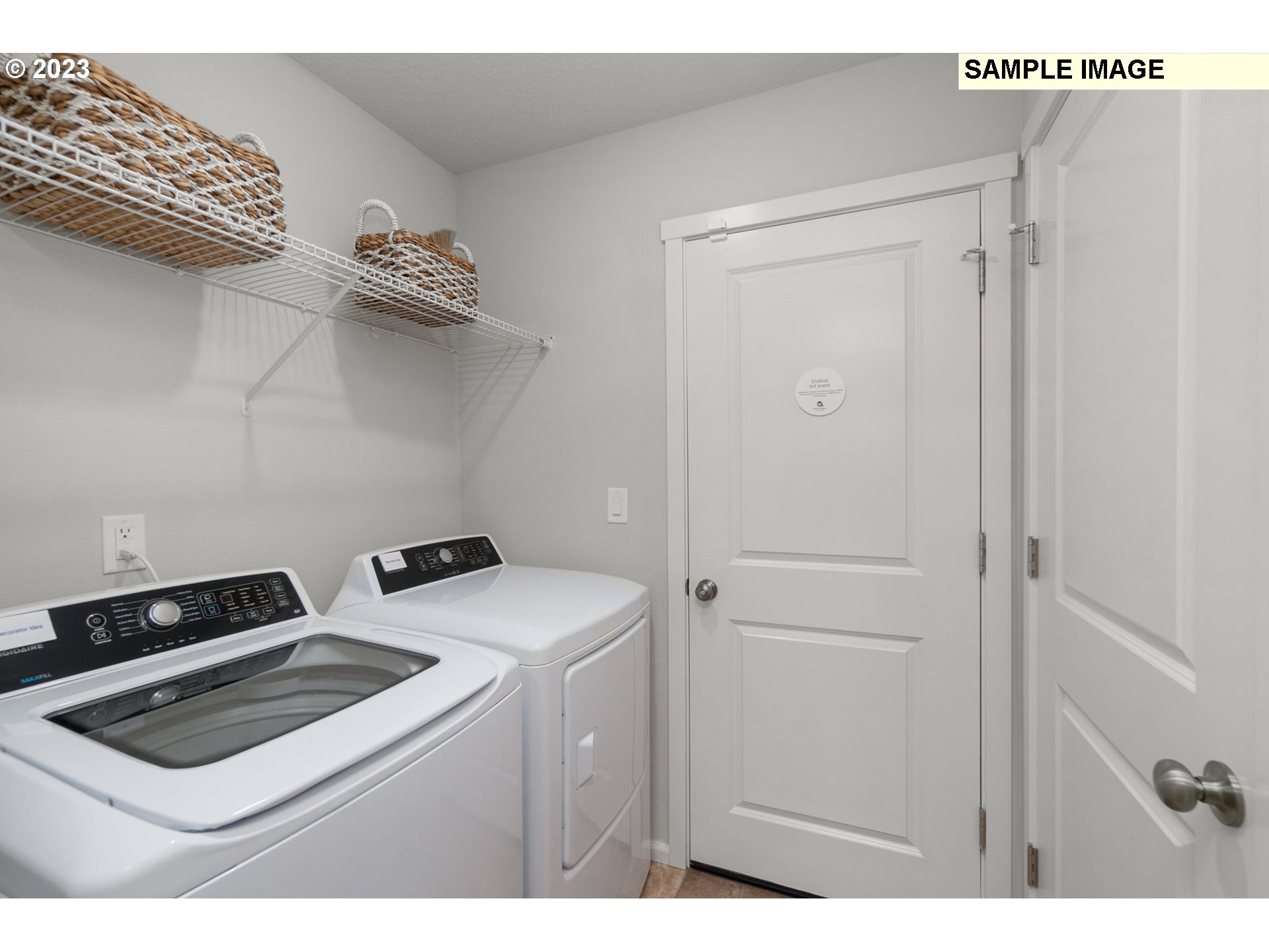 1058 Clemson Street Gervais, OR 97026 - Photo 18 of 20 a utility room with dryer and washer