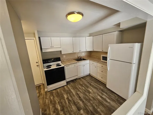 $999 | 1304 South Parker Road, Unit 146, Denver, CO 80231