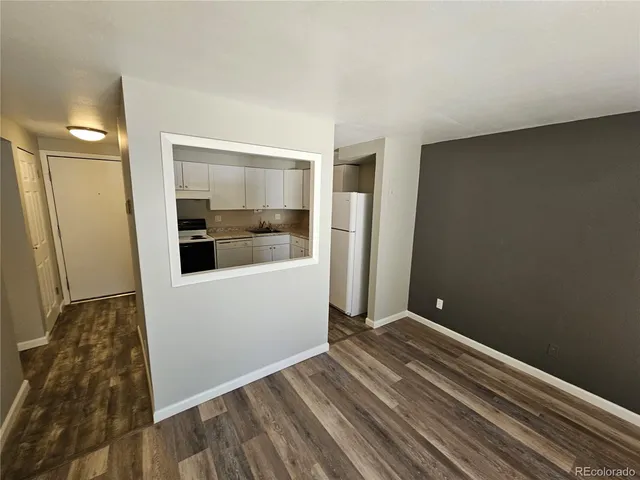 $999 | 1304 South Parker Road, Unit 146, Denver, CO 80231