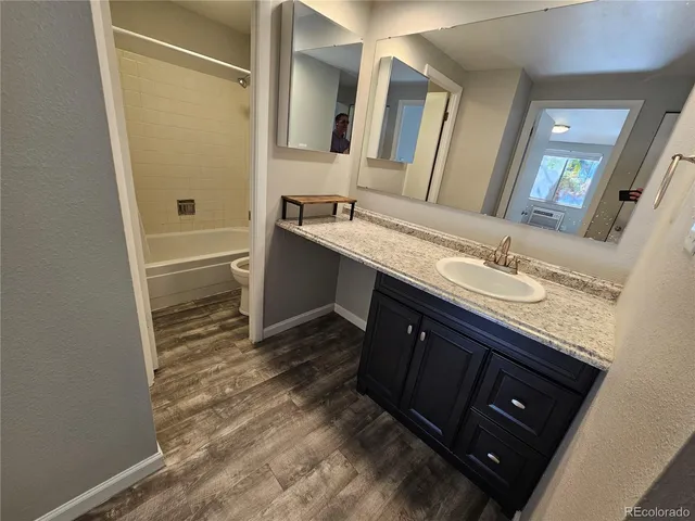 $999 | 1304 South Parker Road, Unit 146, Denver, CO 80231