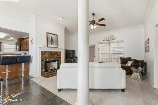 $1,950 | 125 Tall Oaks Lane, Youngsville, LA 70592