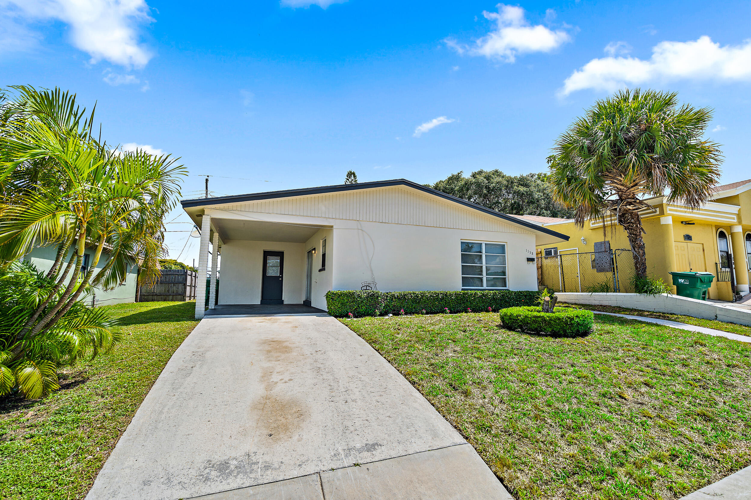 1138 West 25th Street Riviera Beach, FL 33404 - Photo 1 of 30 1138 W 25th St MLS-2