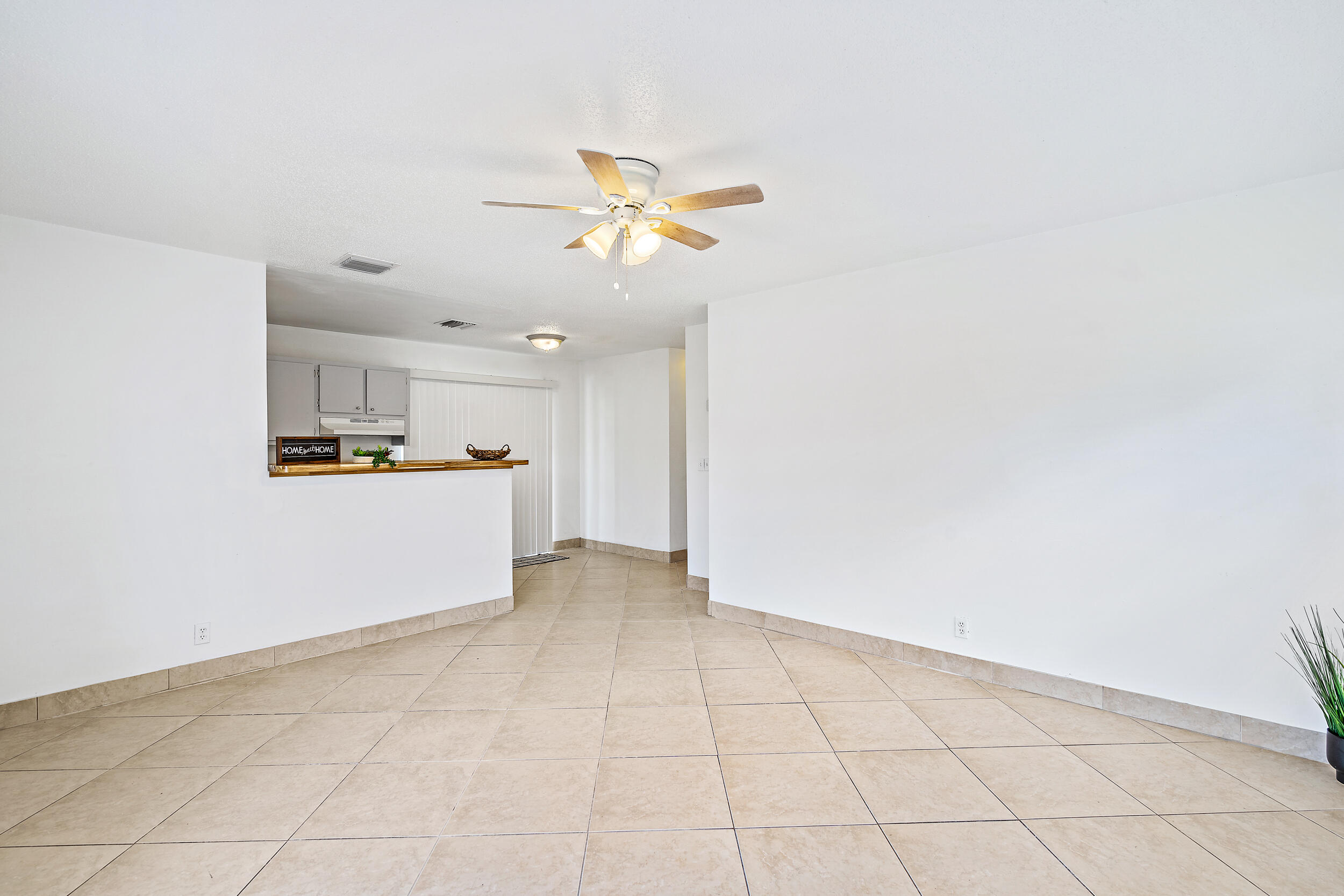1138 West 25th Street Riviera Beach, FL 33404 - Photo 2 of 30 1138 W 25th St MLS-3