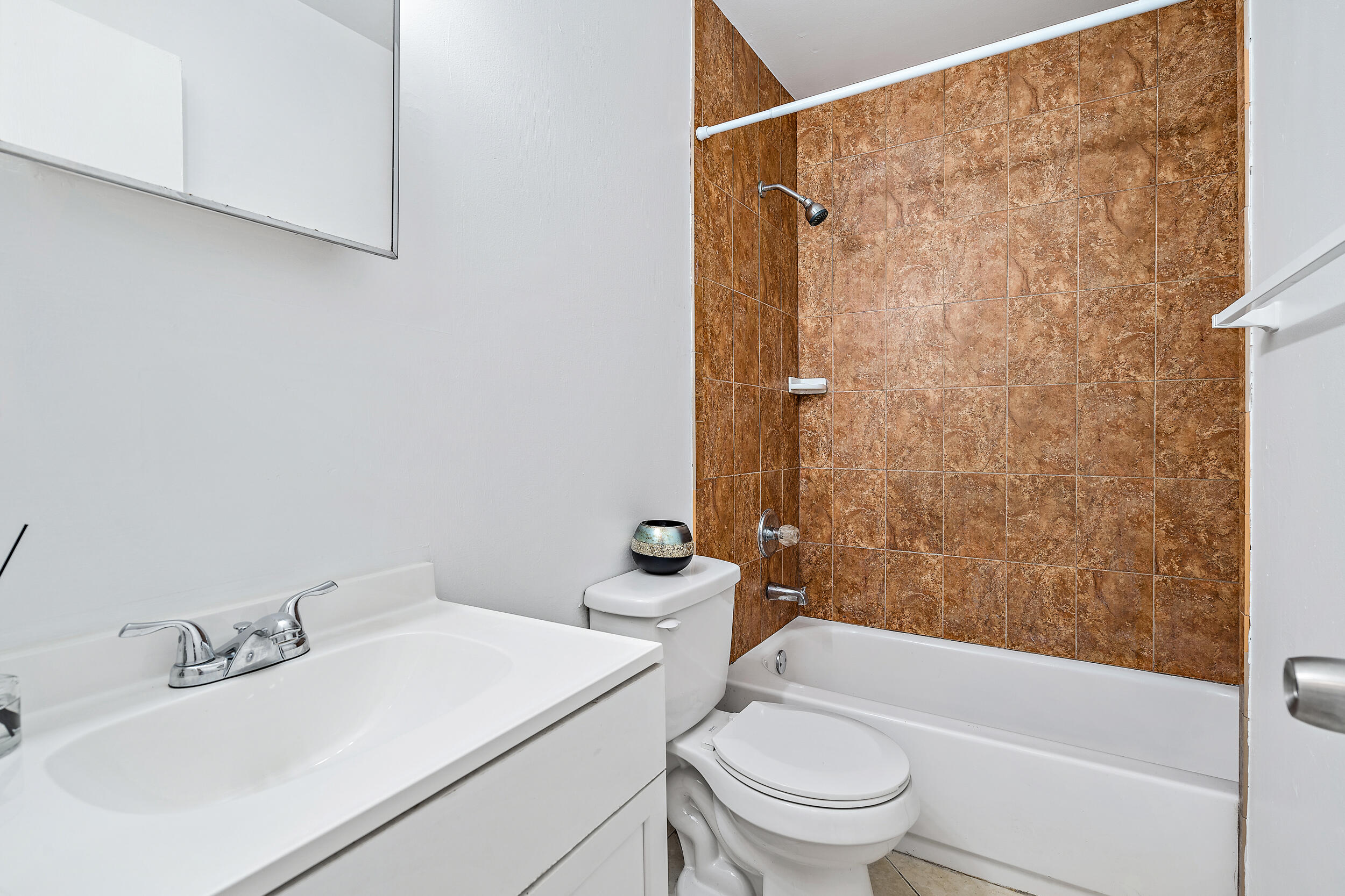 1138 West 25th Street Riviera Beach, FL 33404 - Photo 7 of 30 1138 W 25th St MLS-8