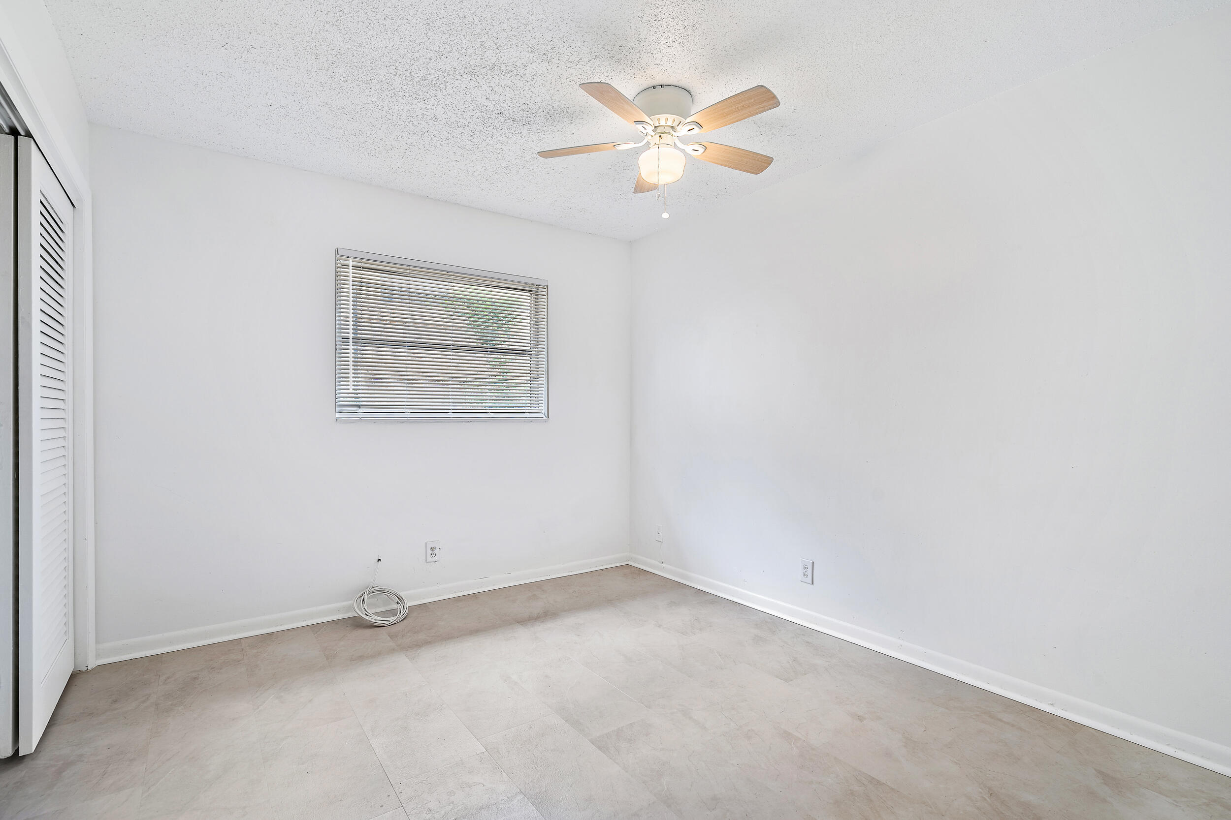 1138 West 25th Street Riviera Beach, FL 33404 - Photo 8 of 30 1138 W 25th St MLS-9