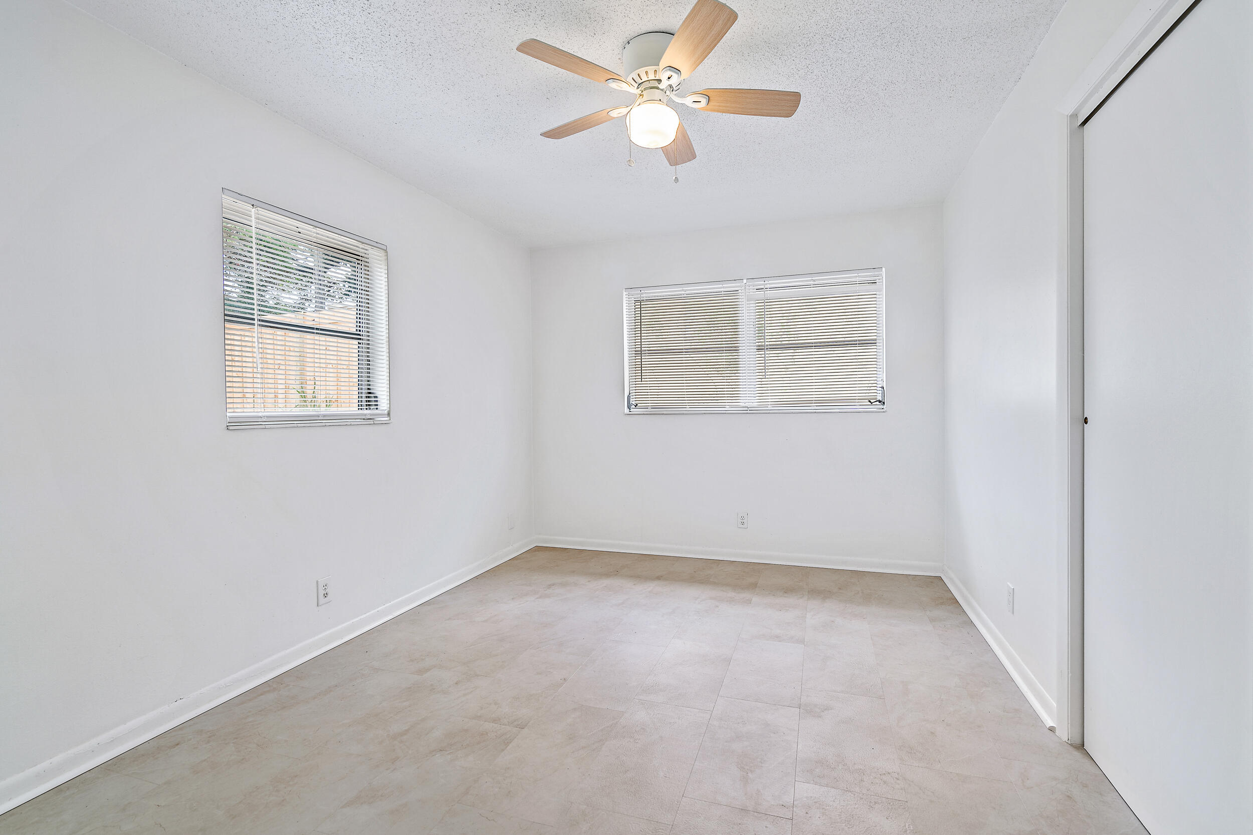 1138 West 25th Street Riviera Beach, FL 33404 - Photo 9 of 30 1138 W 25th St MLS-10