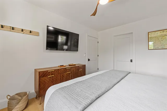 $3,999 | 70 Greystone Lane, Unit 2, Newbury, NH 03255