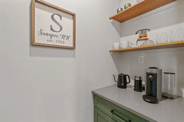 $3,999 | 70 Greystone Lane, Unit 2, Newbury, NH 03255