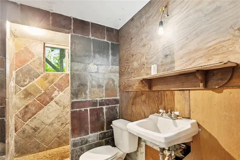 $485,000 | 215 Jackson Avenue, Mandeville, LA 70448