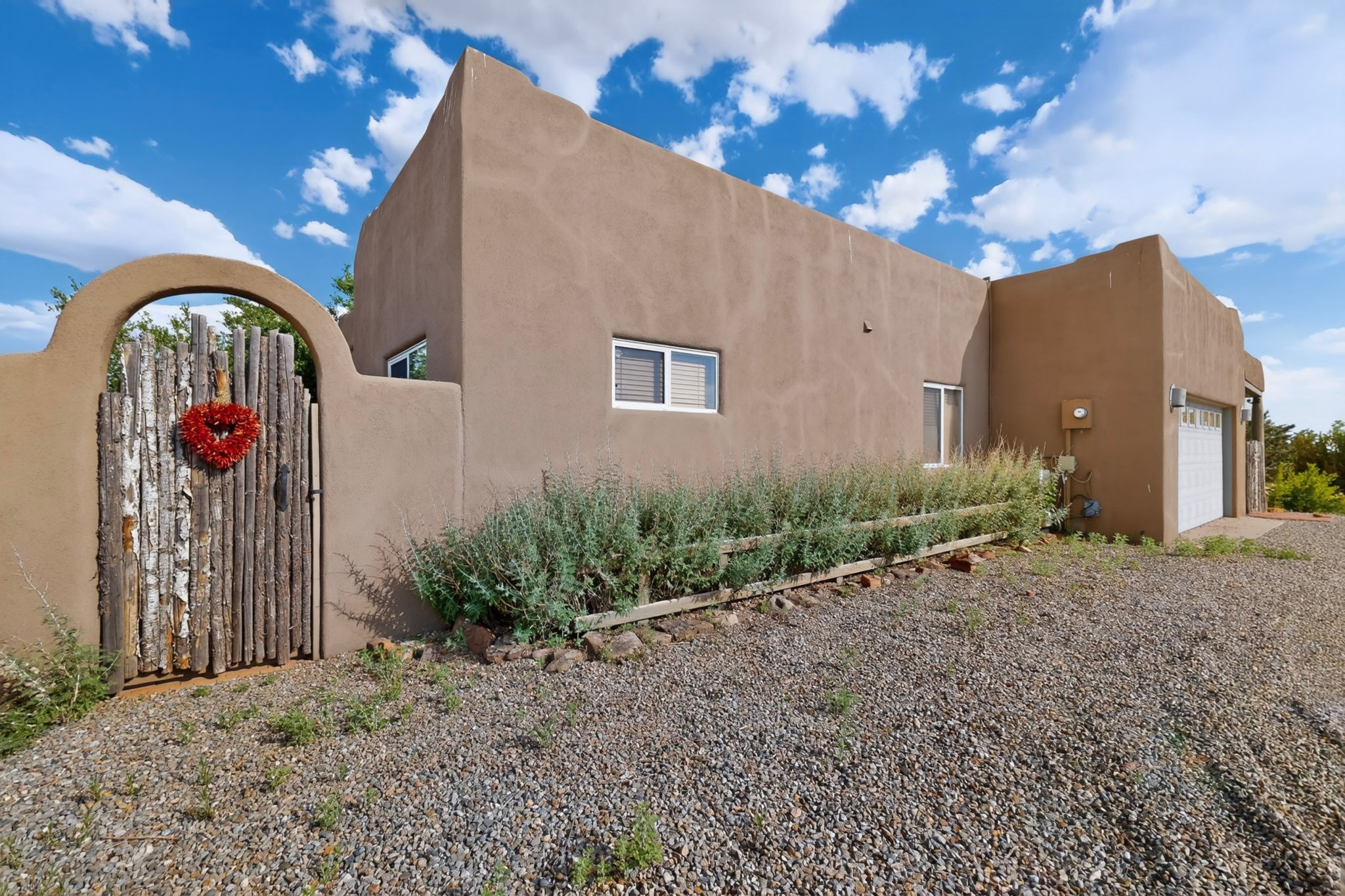 7 Lauro Road Santa Fe, NM 87508 - Photo 2 of 46
