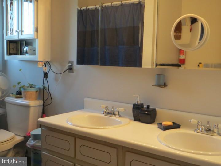 15 Capella Road Sewell, NJ 08080 - Photo 22 of 25