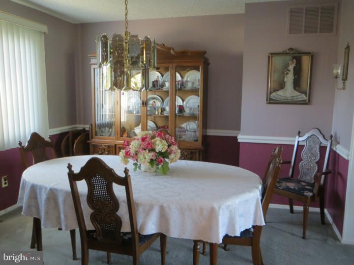 15 Capella Road Sewell, NJ 08080 - Photo 4 of 25