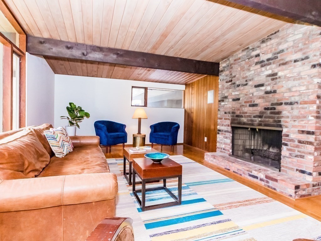 31 Joyce Road Wayland, MA 01778 - Photo 6 of 30 Gallery Image 6